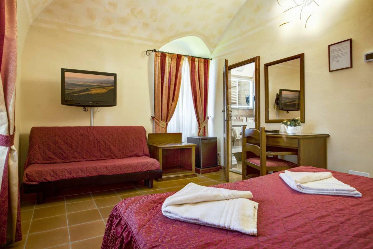 Hotel Residence Villa Rioddi Volterra Exterior foto